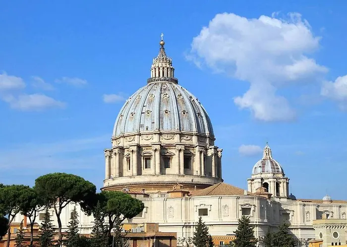 Saint Peter's Bright | Romeloft *
